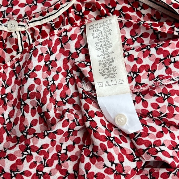 Max Studio Red and White Patterned Blouse - Picture 8 of 9